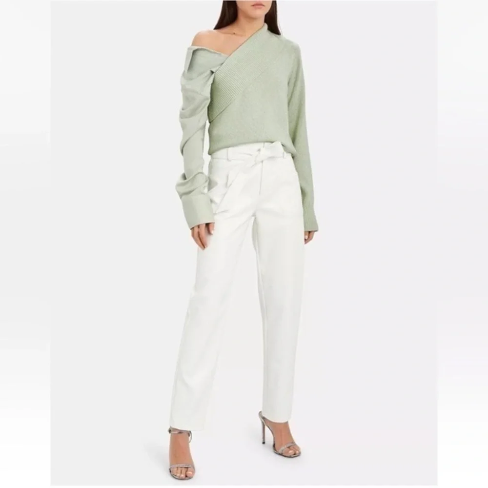 HELLESSY Sweater Joffe Satin Sleeve Removable in Light Green